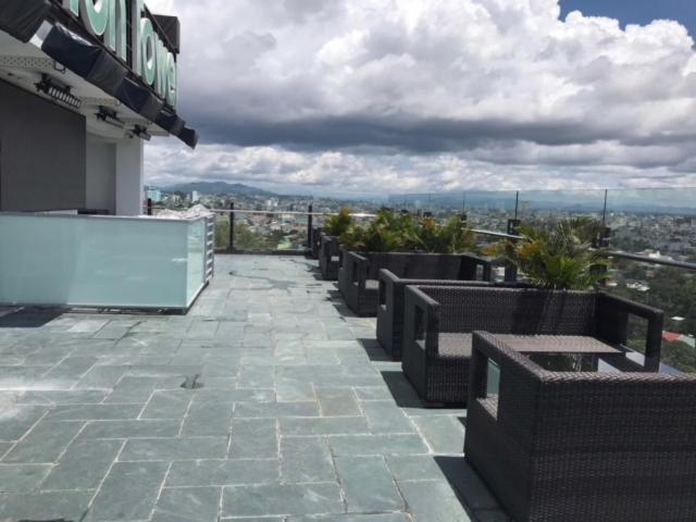Boston Hotel Pleiku Exterior photo